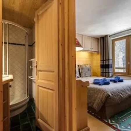 Ancolie 2e Cosy Dans Un